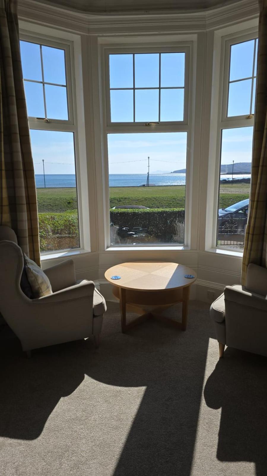 4 Kames Bay Apartment Millport Exterior photo